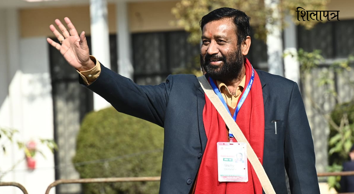 देउवालाई निधिको सुझाव- पार्टीभित्र गठबन्धन गर्नुस्